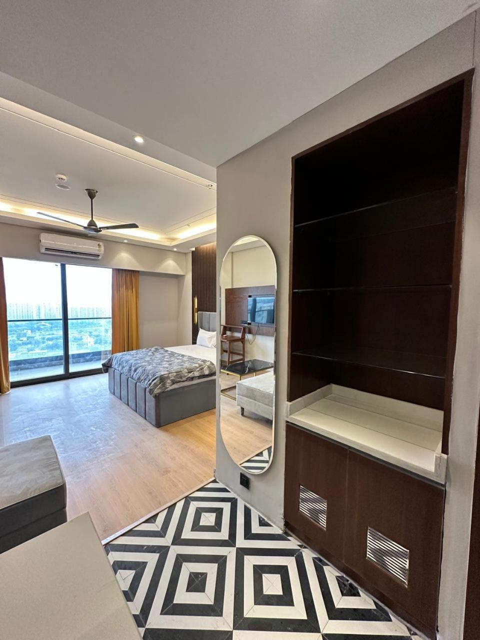 אפרטהוטל גאזיאבאד Urban Abodes מראה חיצוני תמונה